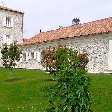 Hotel D'hotes Domaine De Beunes 4*